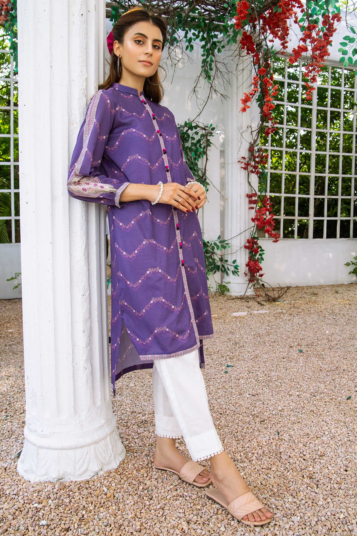 AY167 - Thistle Garden Shirt