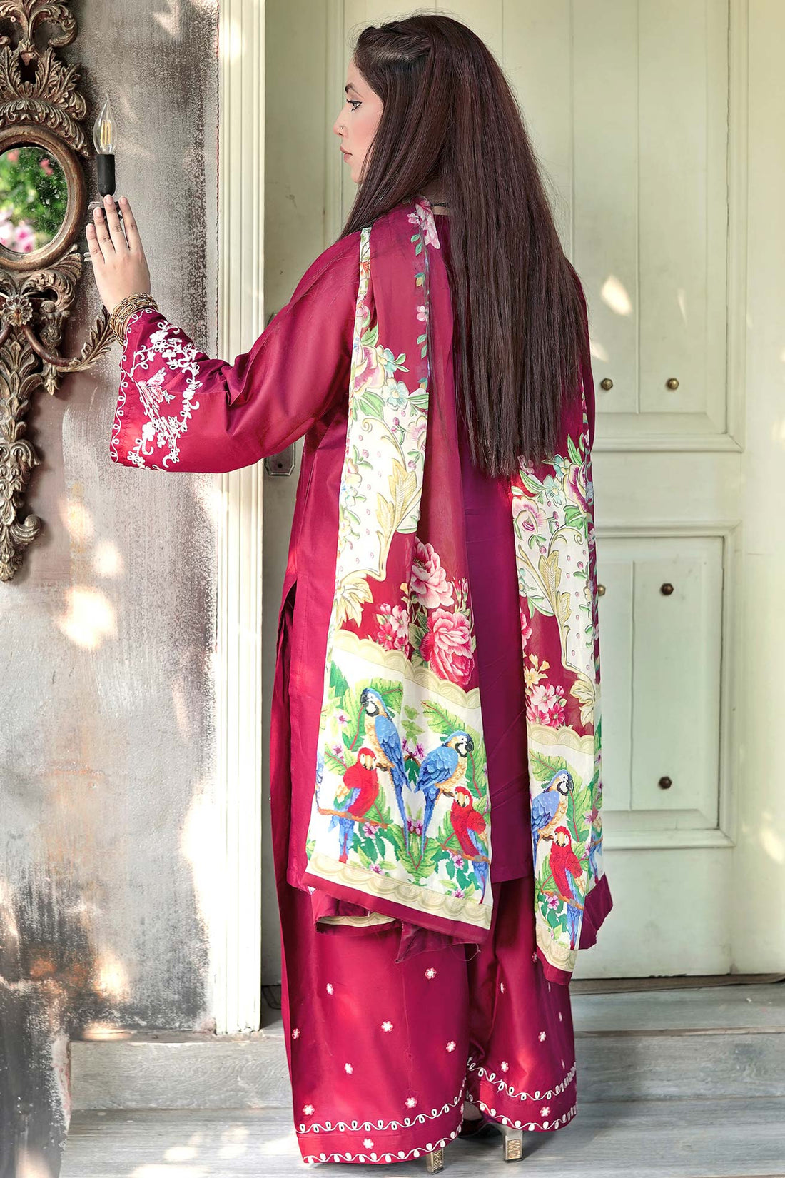 3 Piece Embroidered Lawn Suit