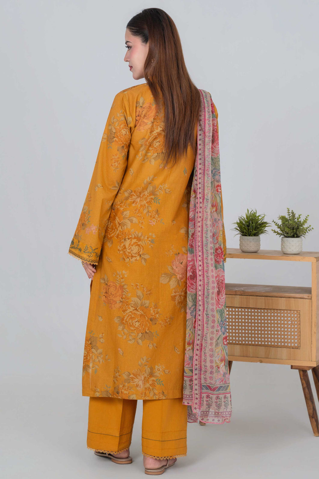 3 Piece - Embroided Lawn Suit