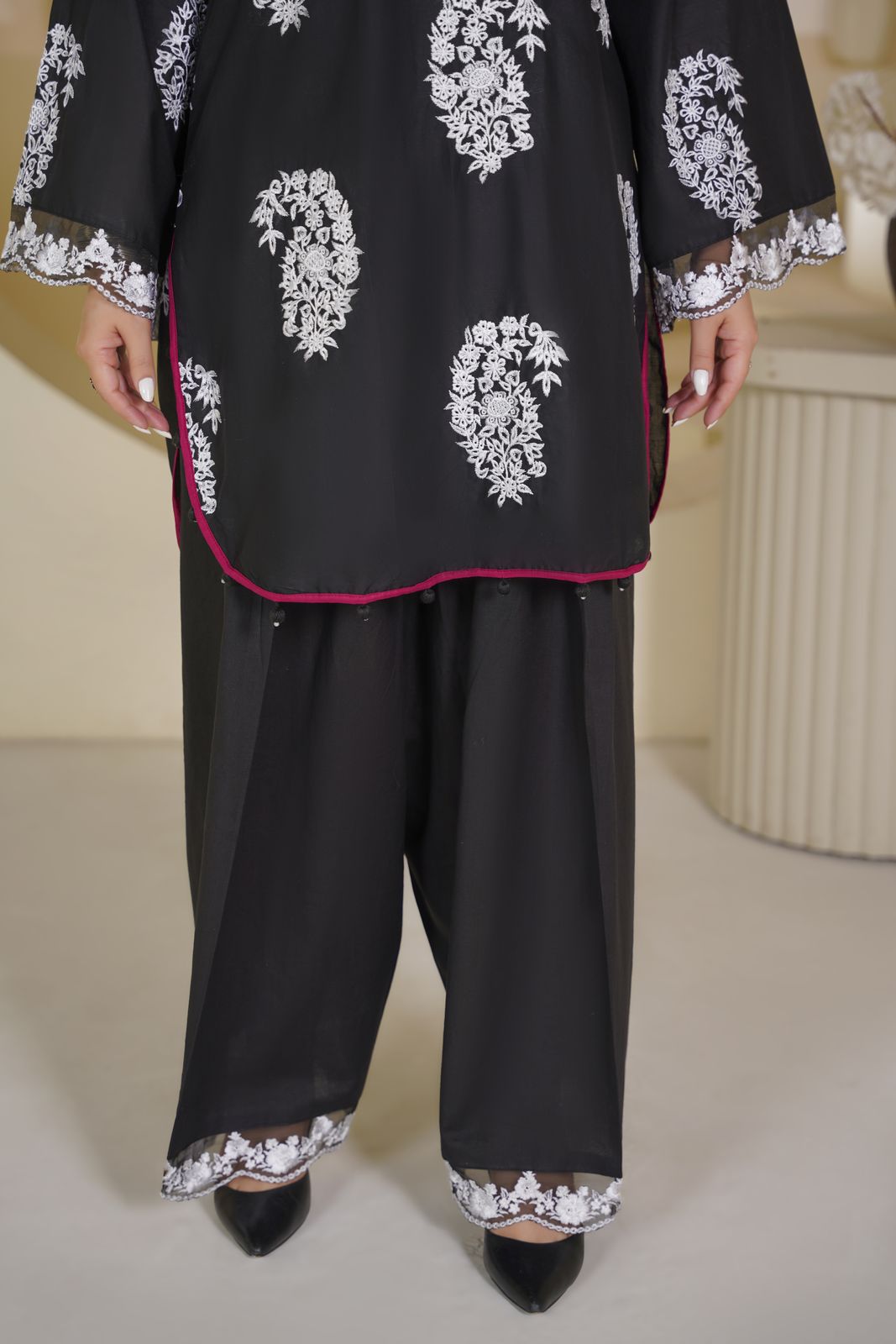 2 Piece - Embroided Lawn Suit