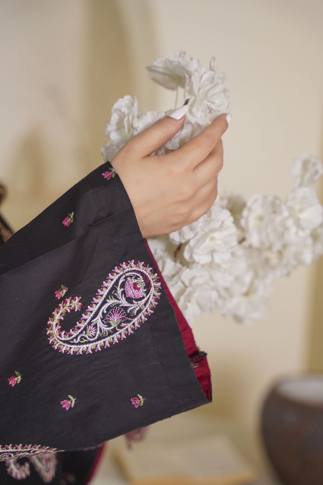 2 Piece - Embroided Lawn Suit