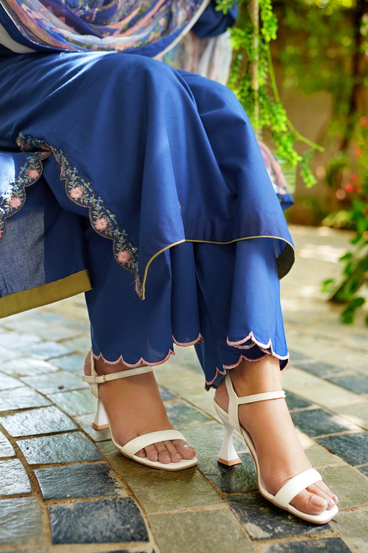 3 Piece - Embroided Lawn Suit