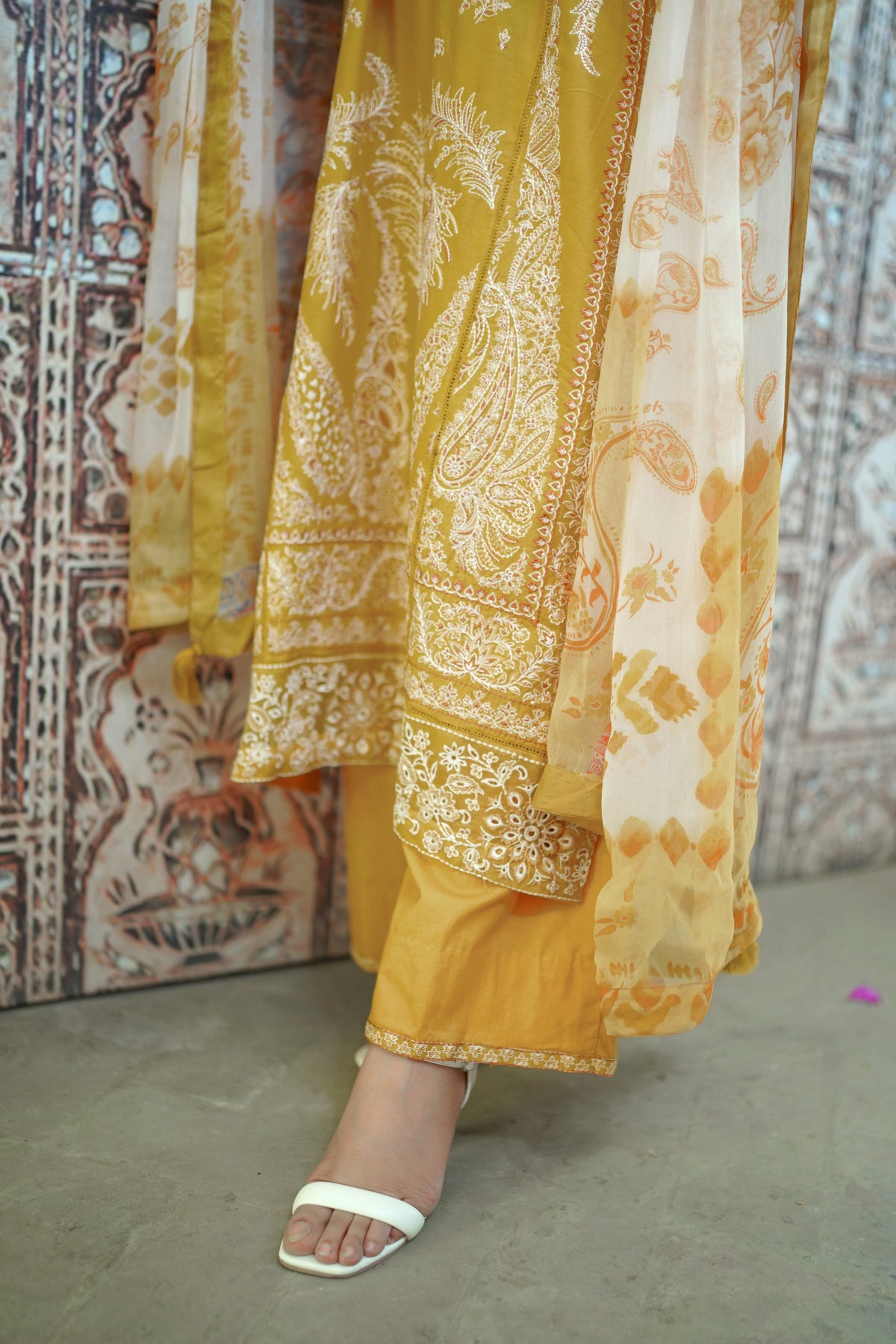 3 Piece - Embroided Lawn Suit