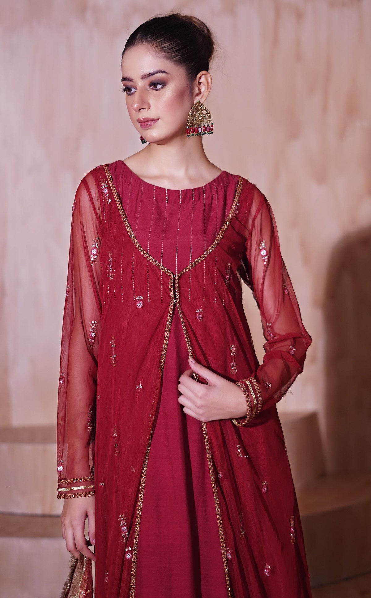 AY397 - Crimson Crown 3Pc