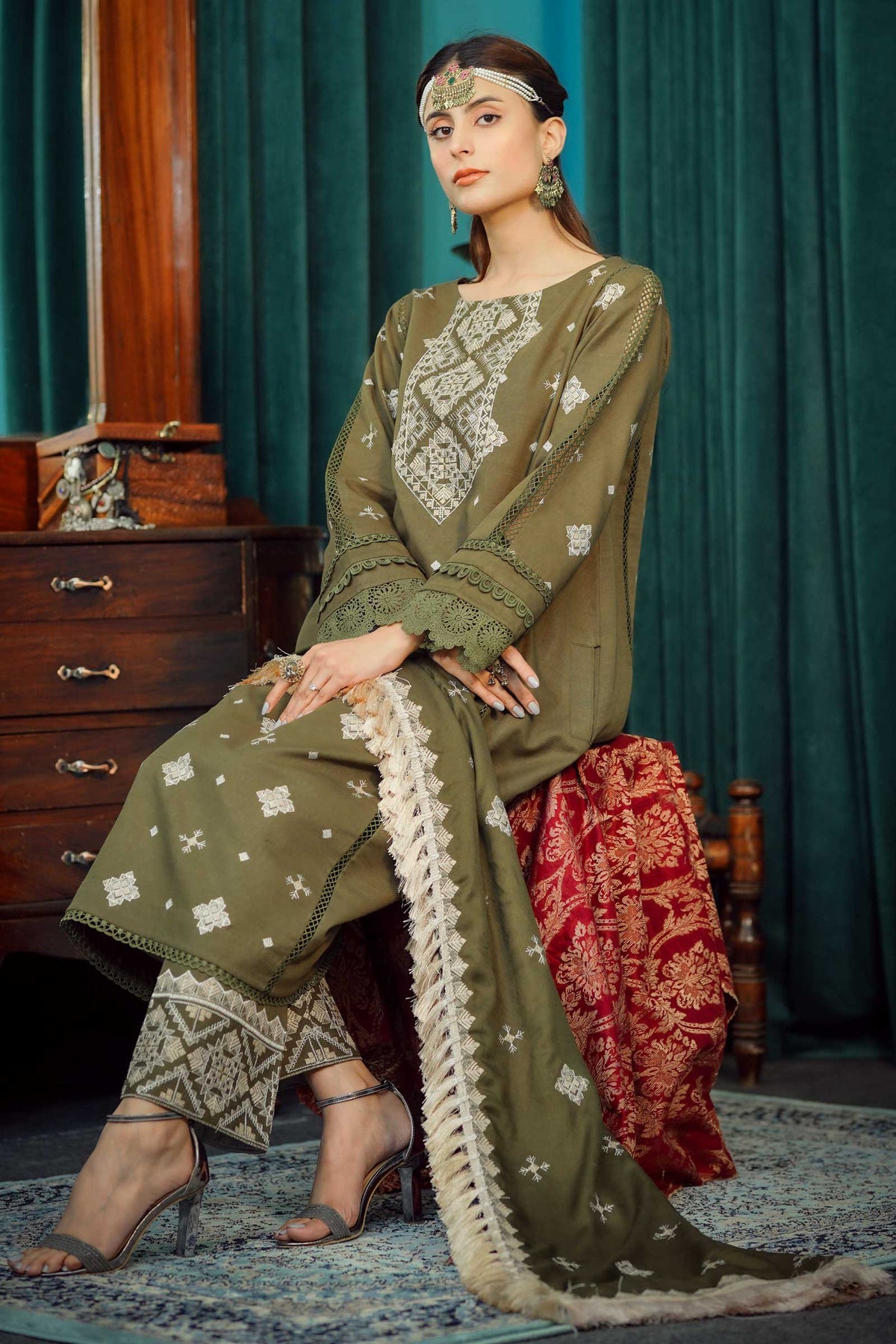 Moss Green - Moksh by Aayra - Khaddar Unstitched Collection